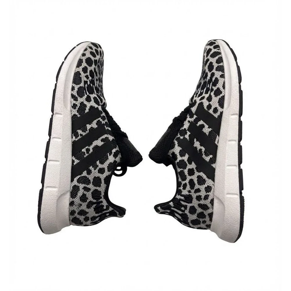 NEW US Size 8.5 Adidas Women SWIFT RUN 1.0 Running Shoes JR0634 `Cheetah Print